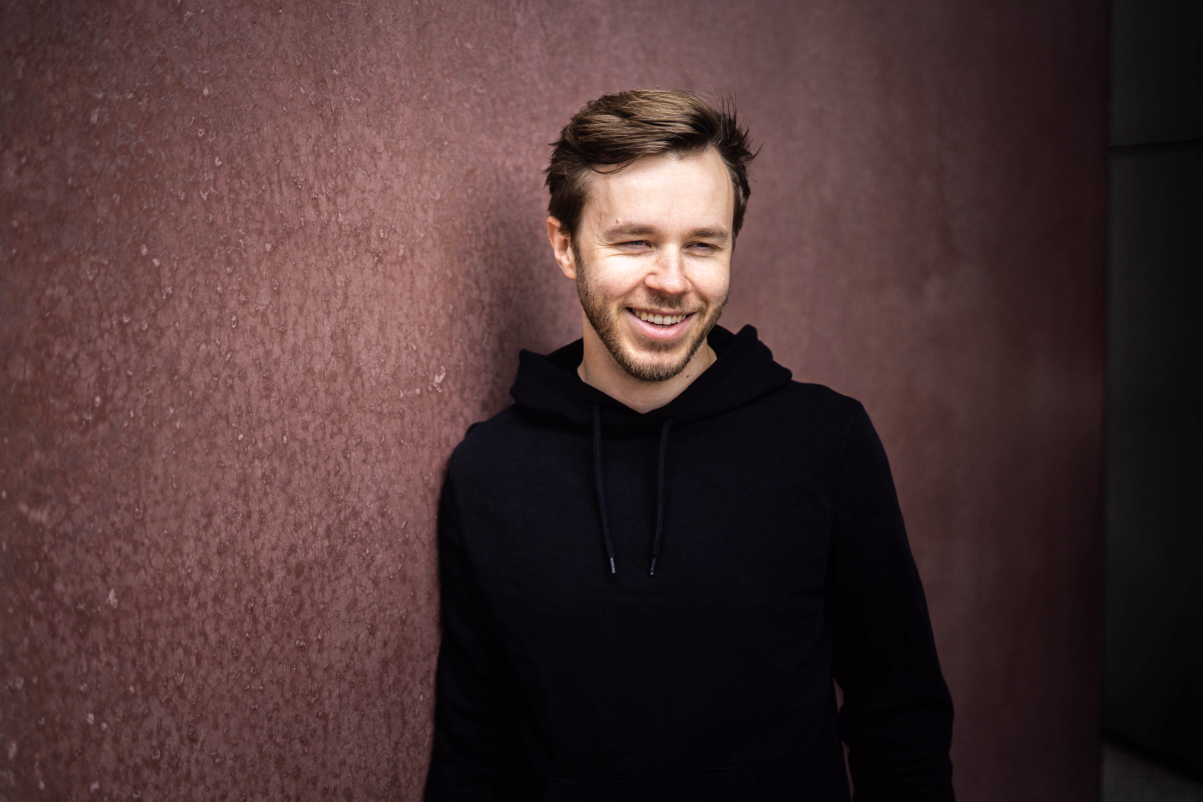 Portrait of Ole Harland, product designer based in Hamburg